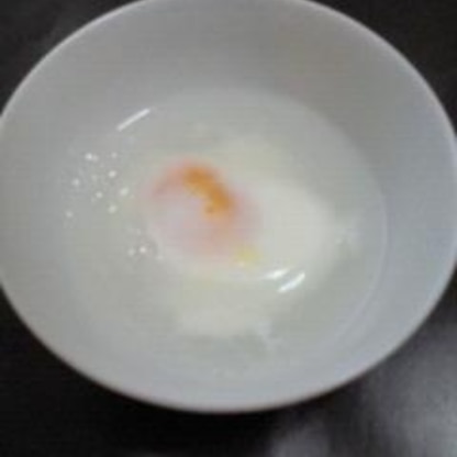 nyanさん～こんばんは(*´∀｀*)
簡単に温泉卵が出来て素敵なレシピですね♪
卵がいい感じで美味しかったですo(^-^)oご馳走さまでした～
